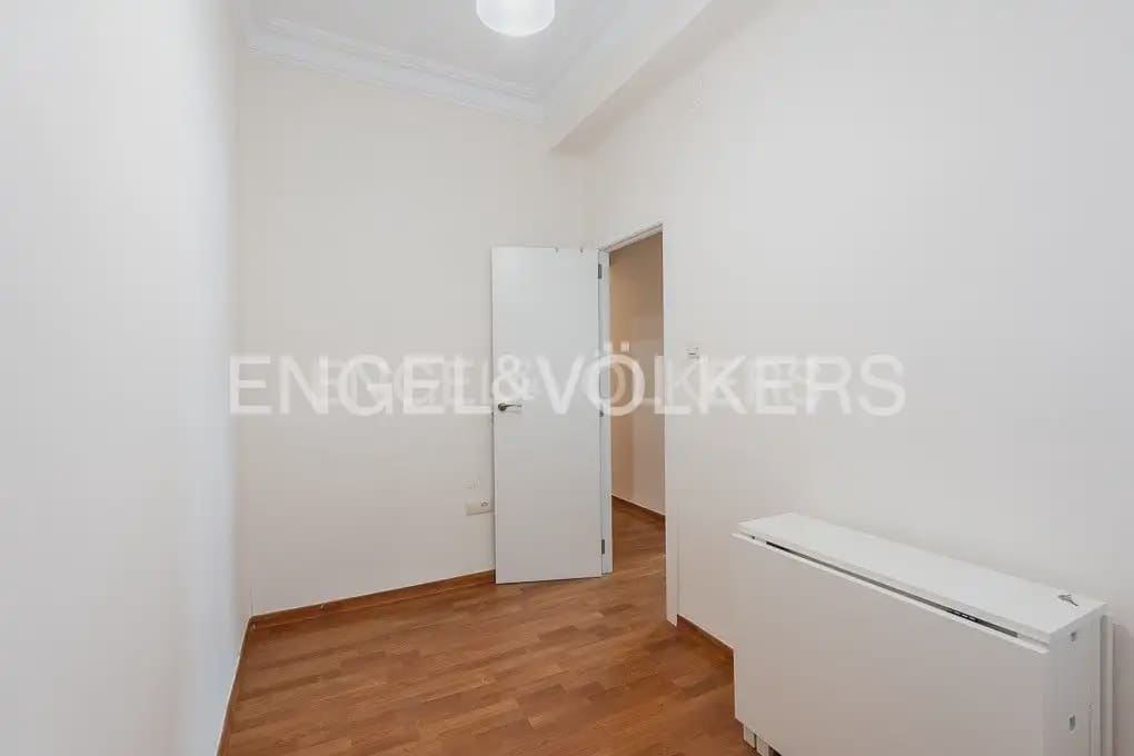 3 camera da letto Appartamento da affittare in Valencia citta - 1.600 € (Rif: 10093911)