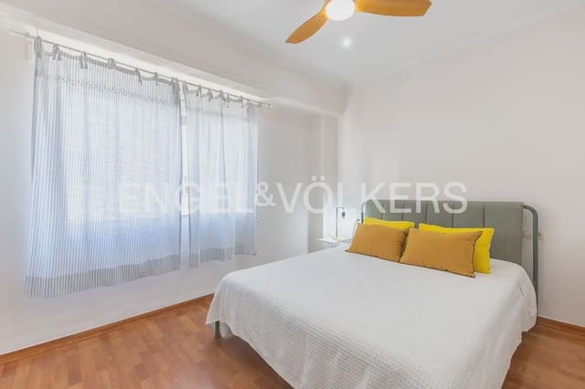 Appartement de 3 chambres à louer à La Petxina, Valence ville - 1 600 € (Ref: 10093911)