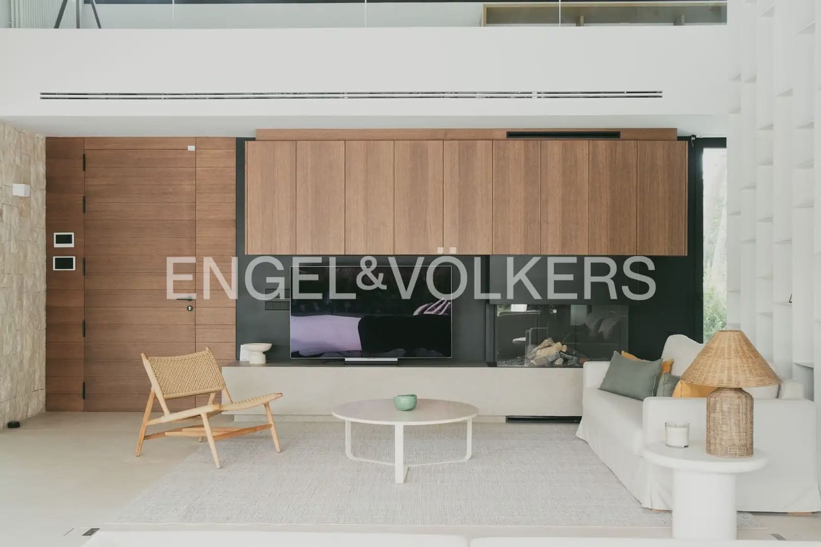5 bedroom Villa for sale in L'Eliana with garage - € 1,480,000 (Ref: 10093913)