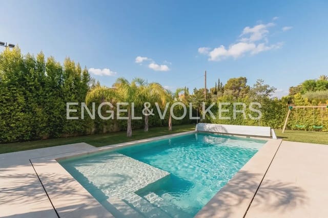 Chalet de 5 habitaciones en L'Eliana en venta con garaje - 1.480.000 € (Ref: 10093913)