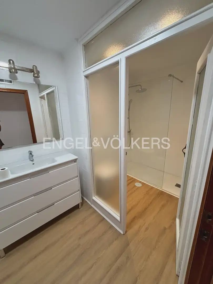 4 Zimmer Wohnung zu vermieten in Valencia Stadt mit Garage - 2.100 € (Ref: 10093961)