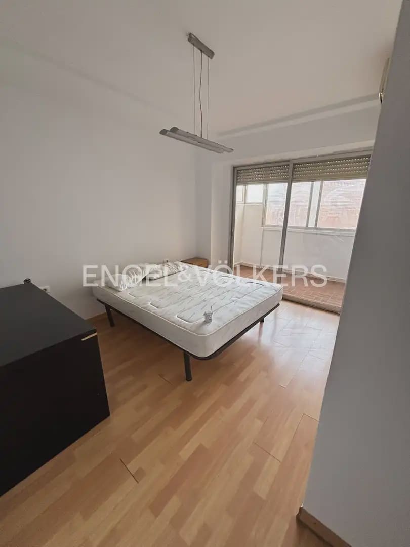 4 Zimmer Wohnung zu vermieten in Valencia Stadt mit Garage - 2.100 € (Ref: 10093961)