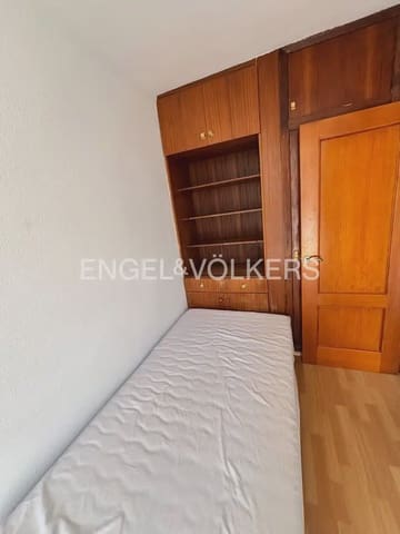 4 Zimmer Wohnung zu vermieten in Ciutat Jardi, València Stadt mit Garage - 2.100 € (Ref: 10093961)