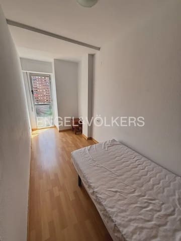 4 Zimmer Wohnung zu vermieten in Ciutat Jardi, València Stadt mit Garage - 2.100 € (Ref: 10093961)
