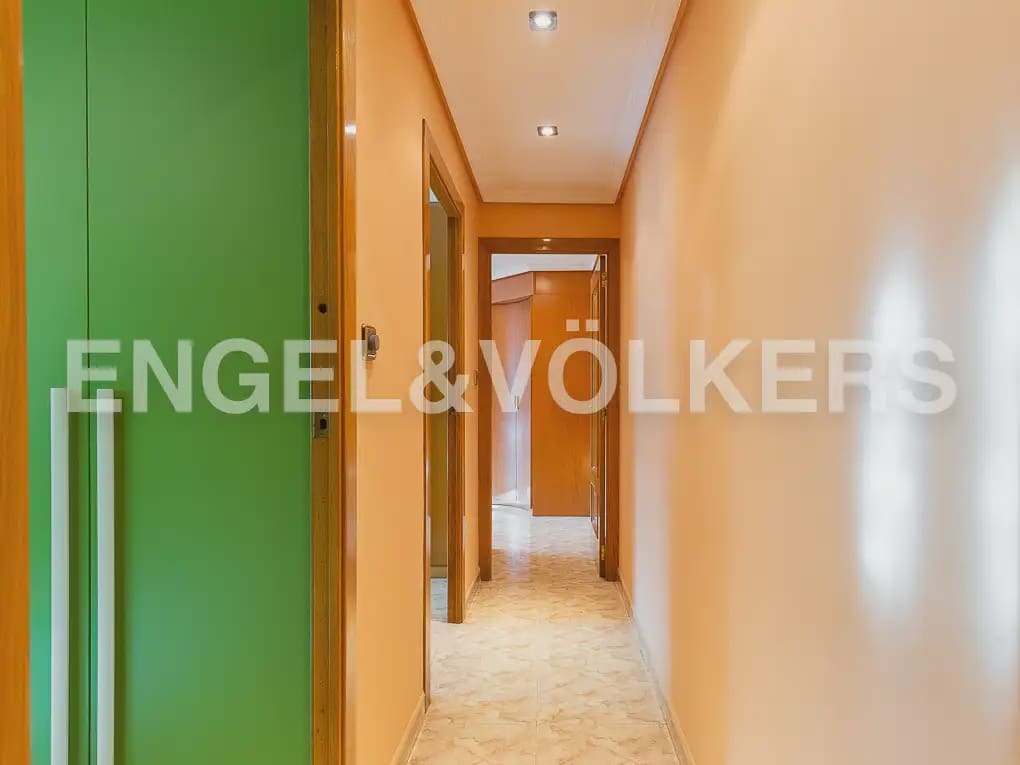 3 soverom Leilighet til leie i Valencia by - € 1 900 (Ref: 10094940)