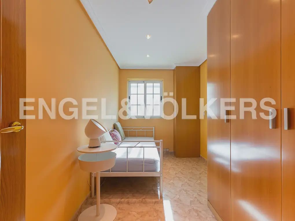 3 soverom Leilighet til leie i Valencia by - € 1 900 (Ref: 10094940)