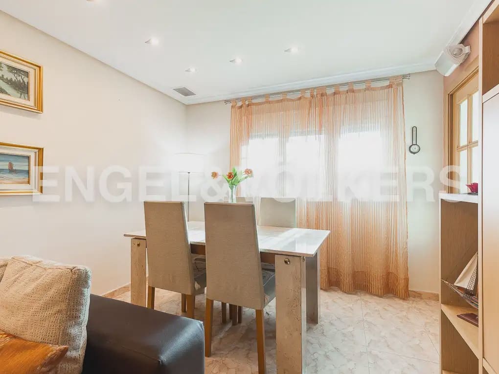 3 soverom Leilighet til leie i Valencia by - € 1 900 (Ref: 10094940)