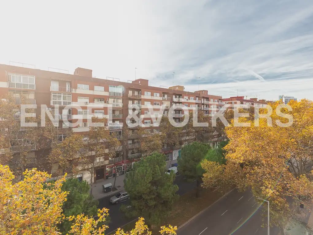 3 soverom Leilighet til leie i Valencia by - € 1 900 (Ref: 10094940)