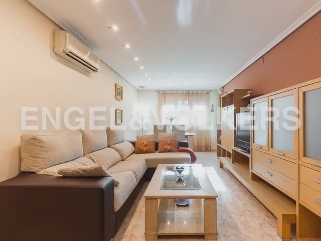 3 soverom Leilighet til leie i Sant Pau, Valencia by - € 1 900 (Ref: 10094940)