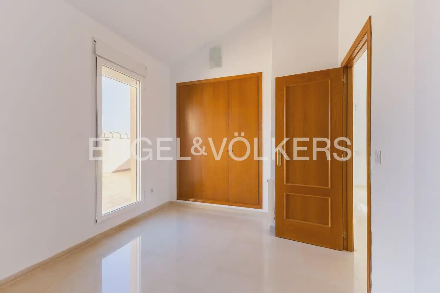 4 camera da letto Attico in vendita in Godella con piscina garage - 609.943 € (Rif: 10095367)