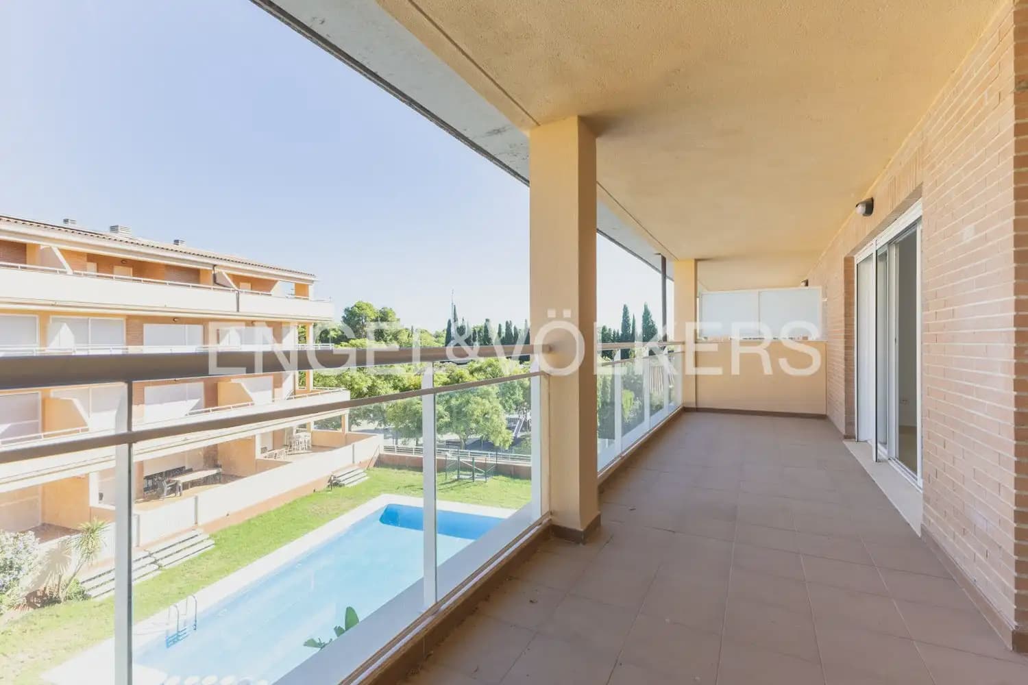4 camera da letto Attico in vendita in Godella con piscina garage - 609.943 € (Rif: 10095367)