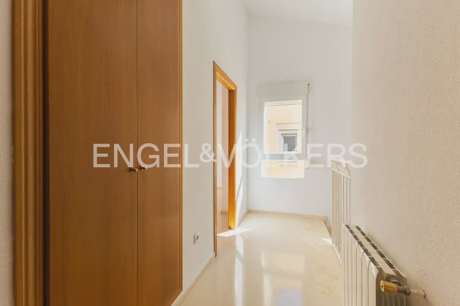 4 camera da letto Attico in vendita in Godella con piscina garage - 609.943 € (Rif: 10095367)