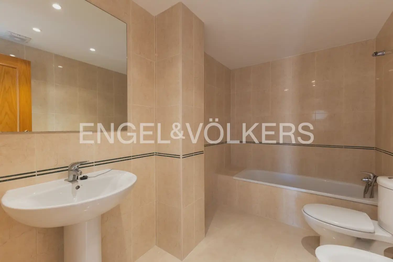 4 camera da letto Attico in vendita in Godella con piscina garage - 609.943 € (Rif: 10095367)