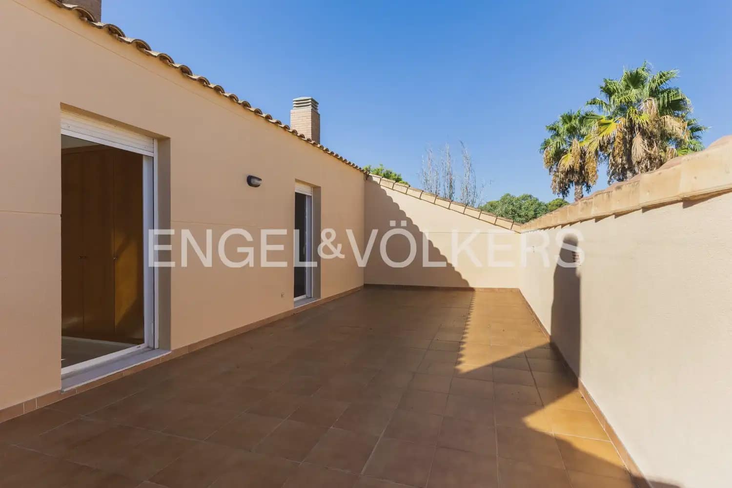 4 camera da letto Attico in vendita in Godella con piscina garage - 609.943 € (Rif: 10095367)