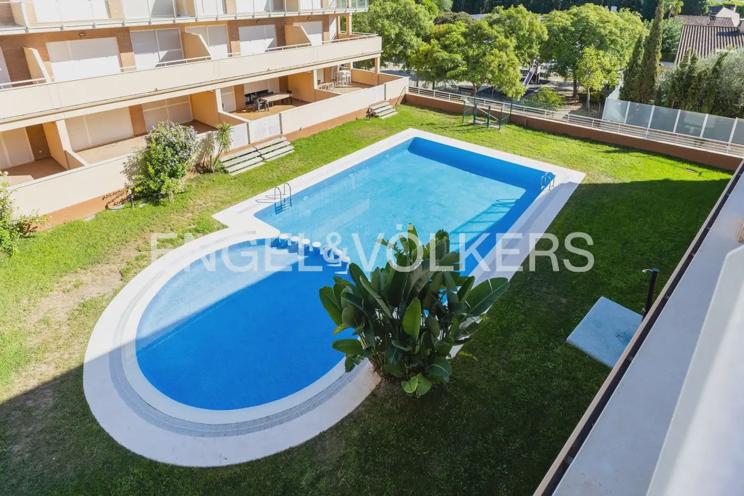 4 camera da letto Attico in vendita in Godella con piscina garage - 609.943 € (Rif: 10095367)