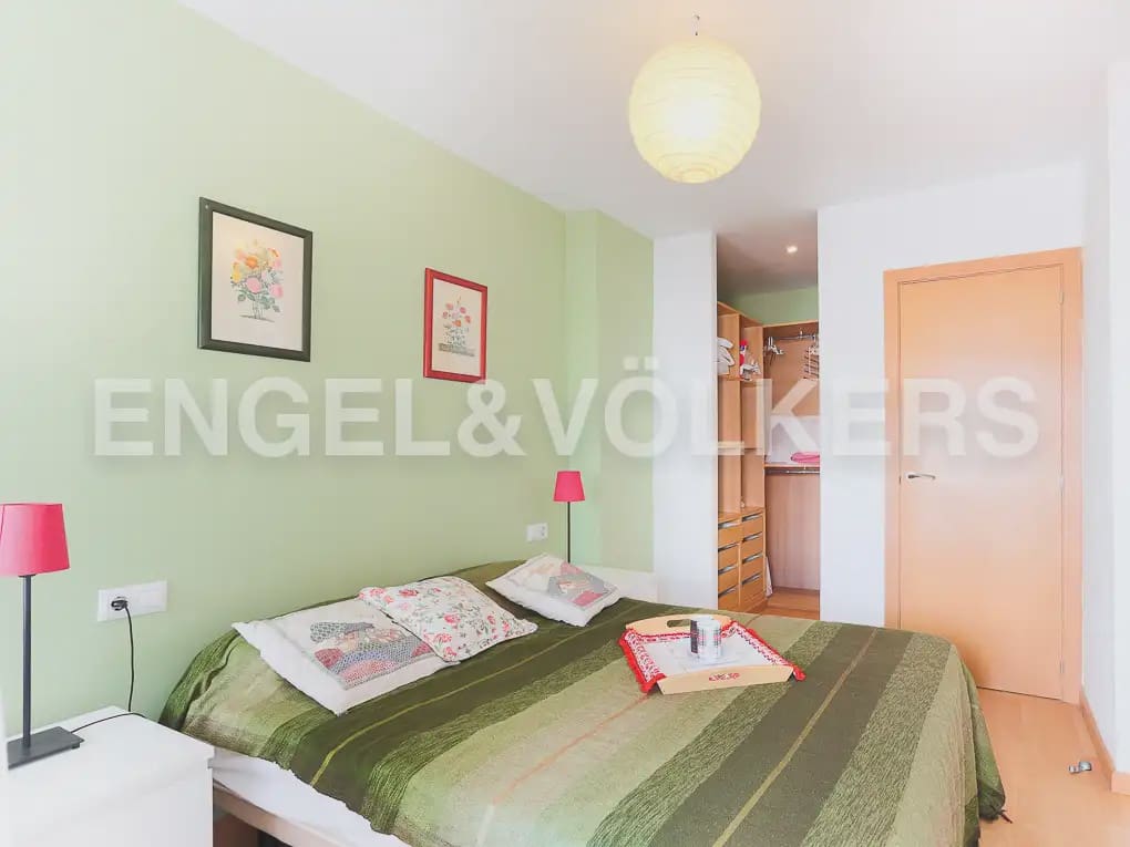 Piso de 2 habitaciones en València ciudad en alquiler - 1.500 € (Ref: 10095616)