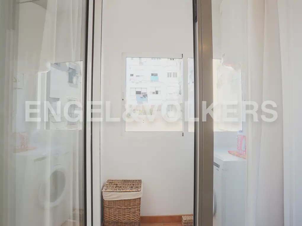 Piso de 2 habitaciones en València ciudad en alquiler - 1.500 € (Ref: 10095616)