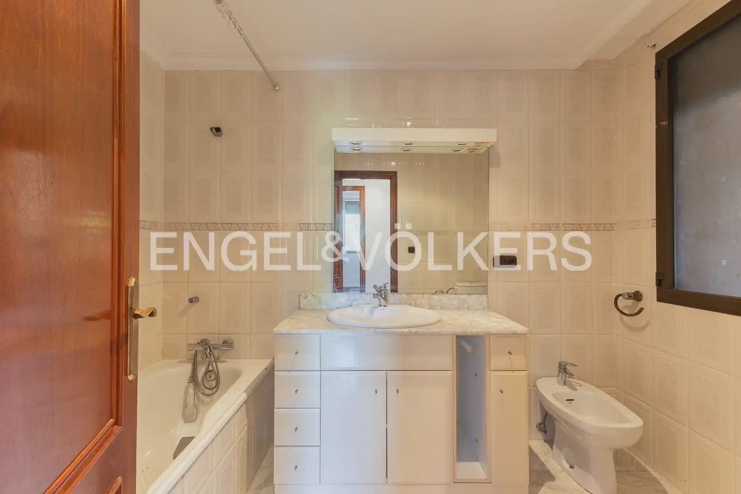 4 camera da letto Villa in vendita in Chiva con piscina garage - 520.000 € (Rif: 10095763)