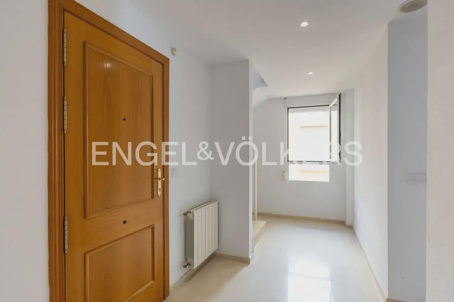 4 chambre Penthouse à vendre à Godella avec piscine garage - 616 910 € (Ref: 10095764)