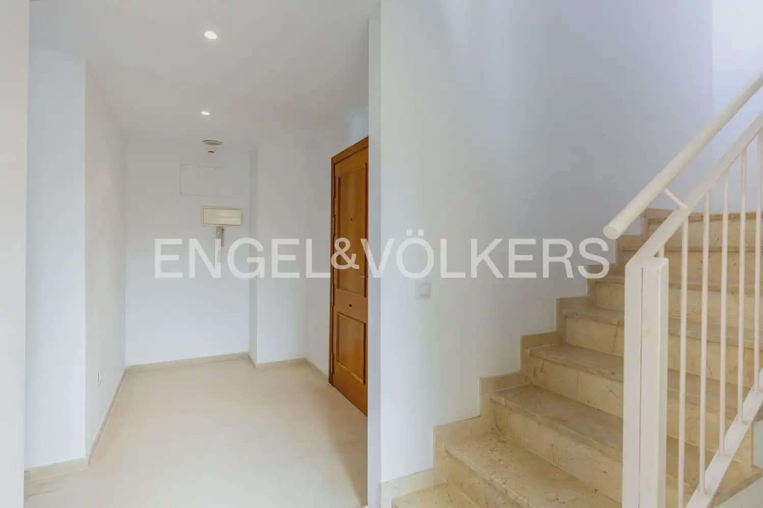 4 chambre Penthouse à vendre à Godella avec piscine garage - 616 910 € (Ref: 10095764)