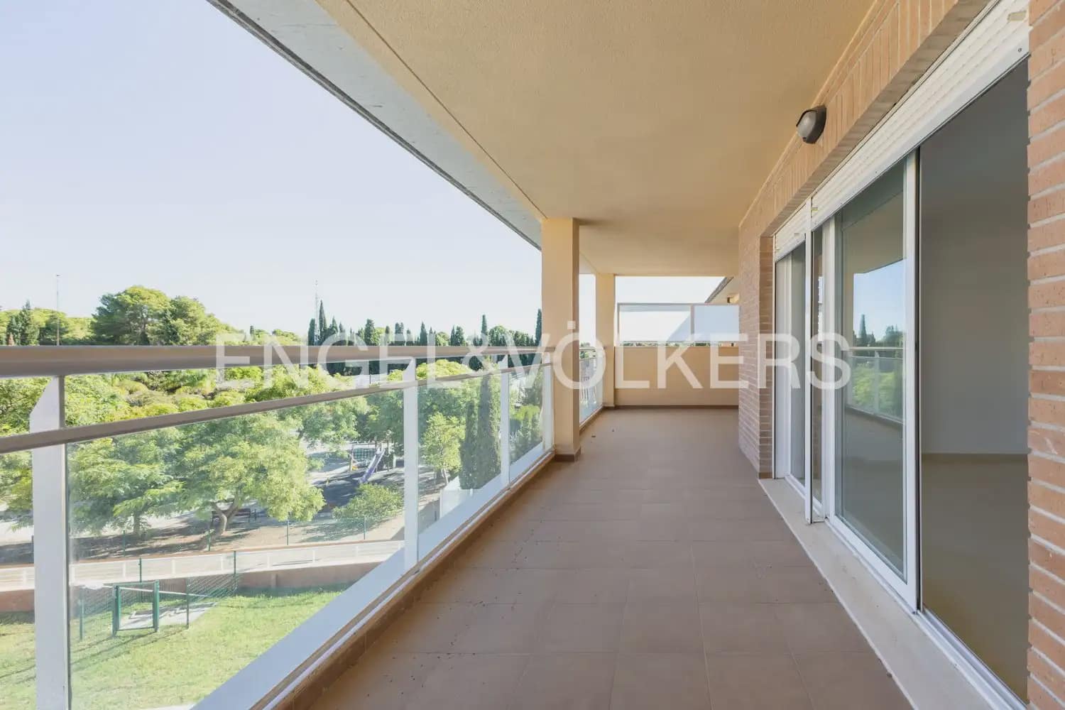 4 chambre Penthouse à vendre à Godella avec piscine garage - 616 910 € (Ref: 10095764)