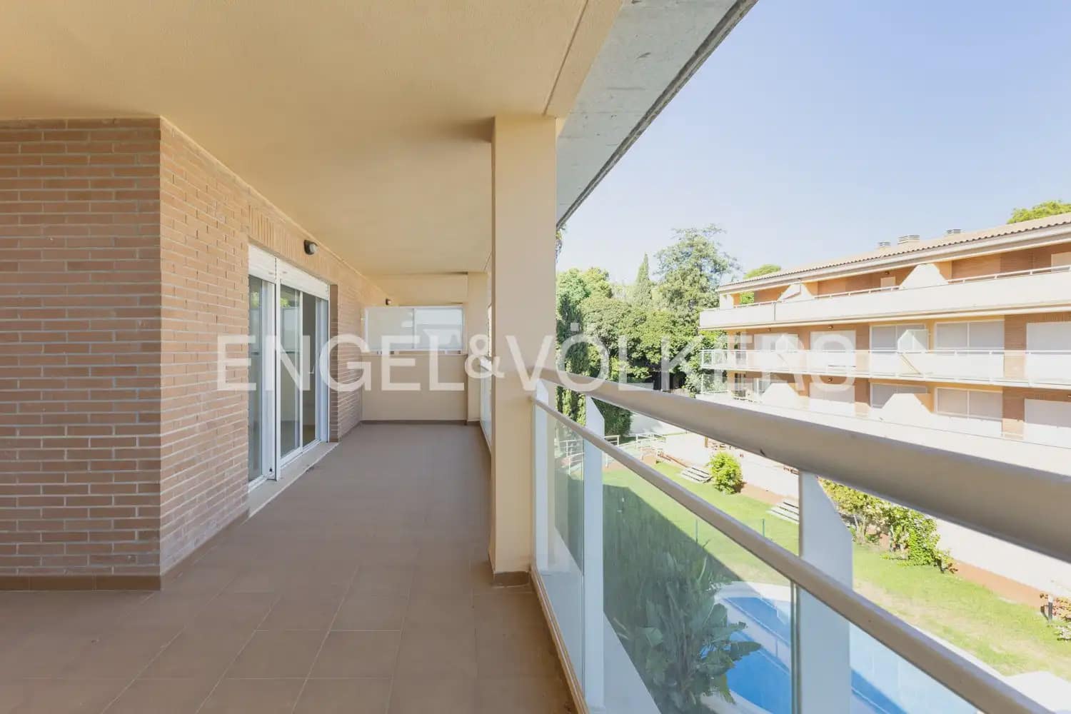 4 chambre Penthouse à vendre à Godella avec piscine garage - 616 910 € (Ref: 10095764)