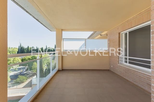 4 slaapkamer Penthouse te koop in Campolivar, Godella met zwembad garage - € 616.910 (Ref: 10095764)