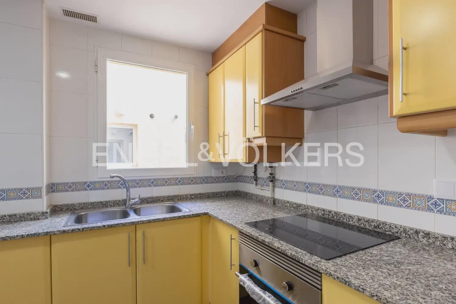 4 chambre Penthouse à vendre à Godella avec piscine garage - 616 910 € (Ref: 10095764)