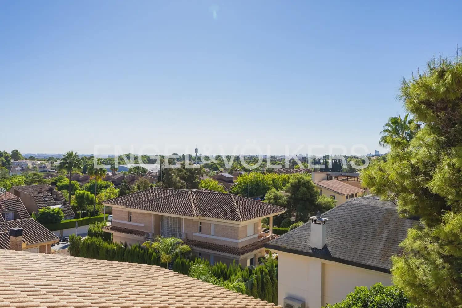 4 chambre Penthouse à vendre à Godella avec piscine garage - 616 910 € (Ref: 10095764)