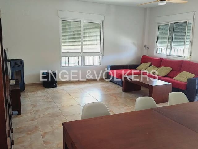 3 slaapkamer Villa te huur in Picassent met zwembad garage - € 1.900 (Ref: 10095767)