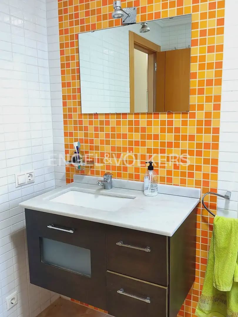 3 slaapkamer Villa te huur in Picassent met zwembad garage - € 1.900 (Ref: 10095767)