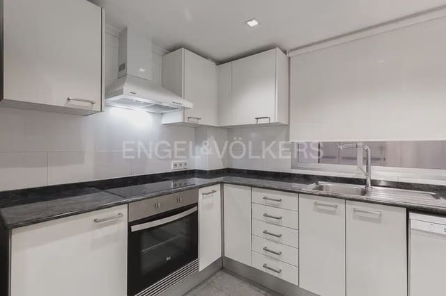 2 bedroom Flat for rent in La Gran Via, Valencia city - € 2,300 (Ref: 10098597)