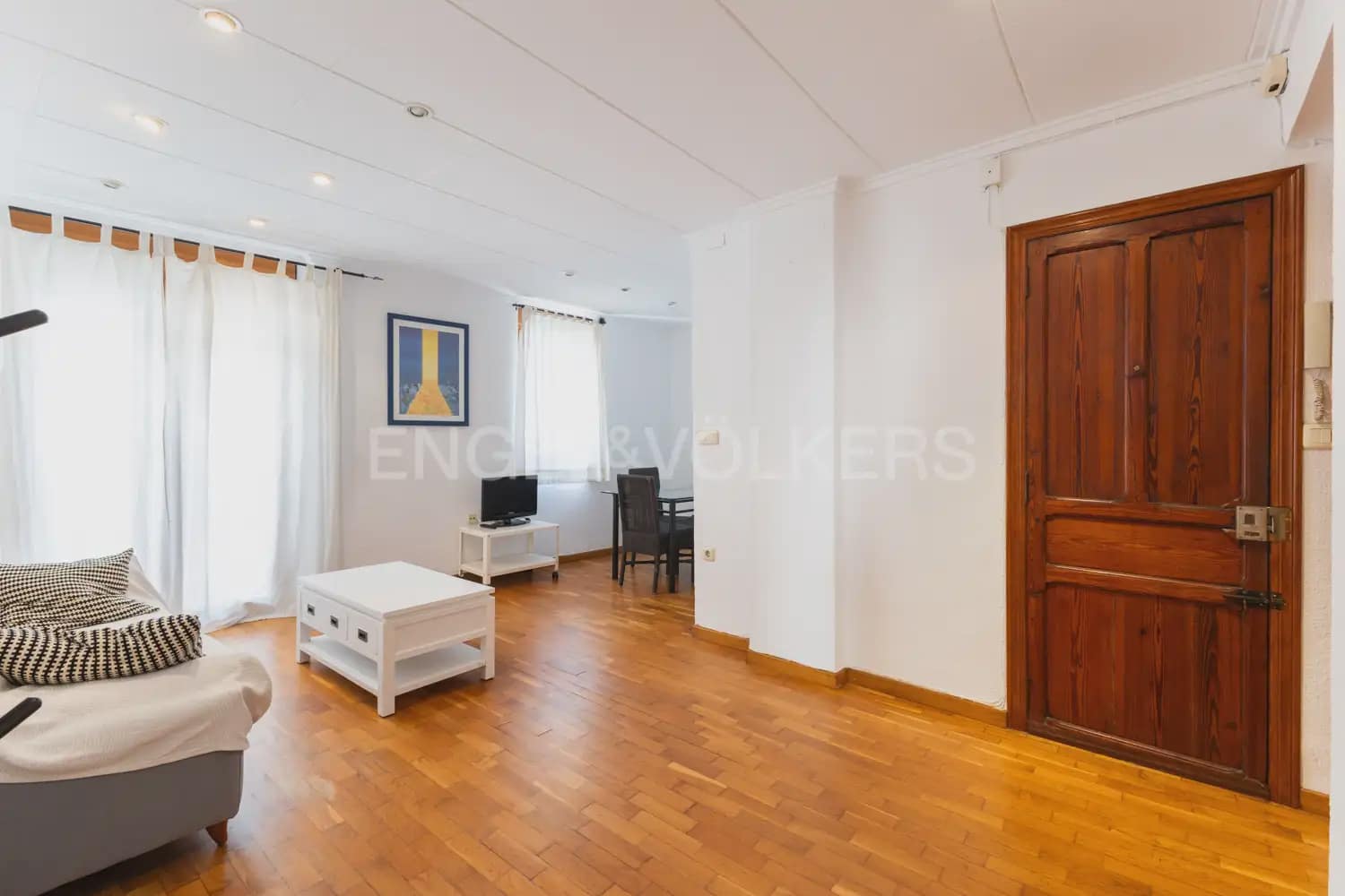 2 quarto Apartamento para arrendar em Valencia cidade - 1 200 € (Ref: 10098744)