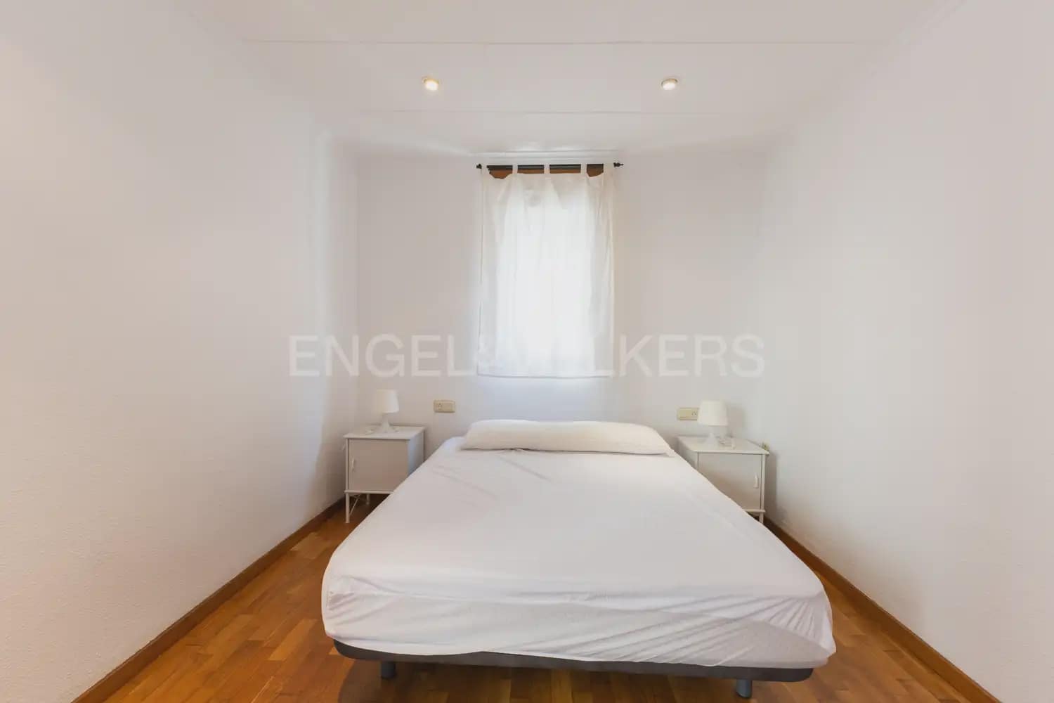 2 quarto Apartamento para arrendar em Valencia cidade - 1 200 € (Ref: 10098744)