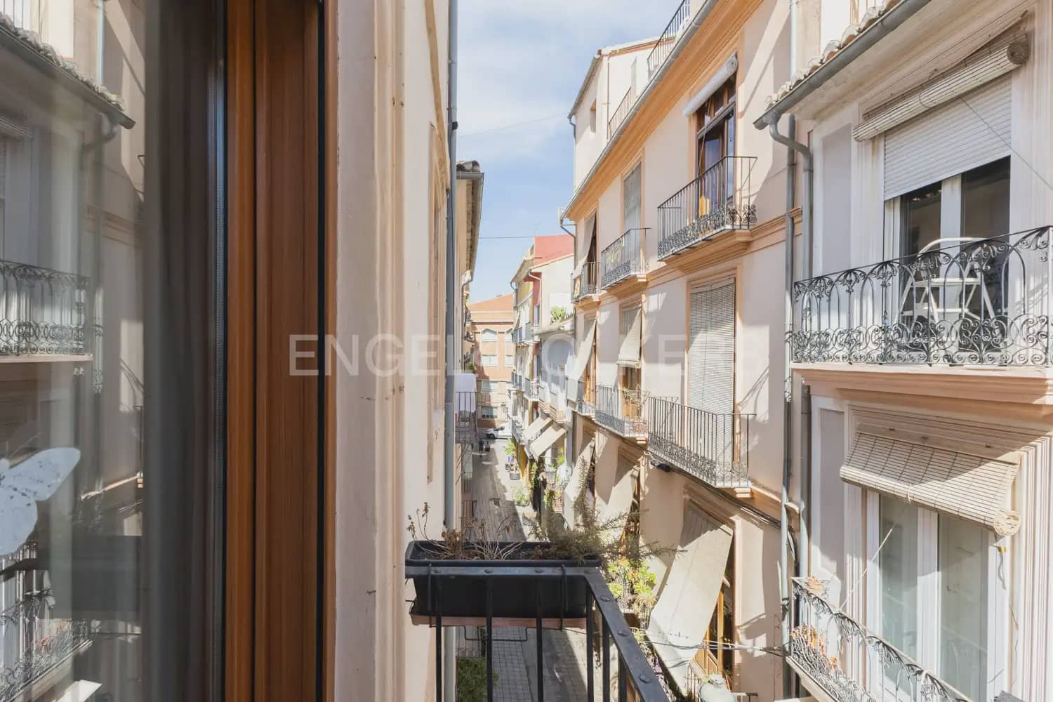 2 quarto Apartamento para arrendar em Valencia cidade - 1 200 € (Ref: 10098744)