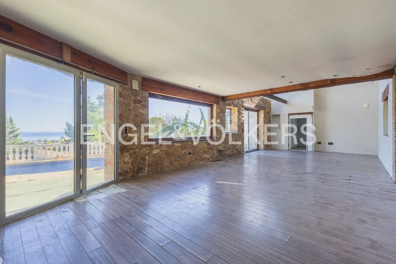 3 sypialnia Willa na sprzedaż w Denia z basenem - 399 000 € (Ref: 10098745)