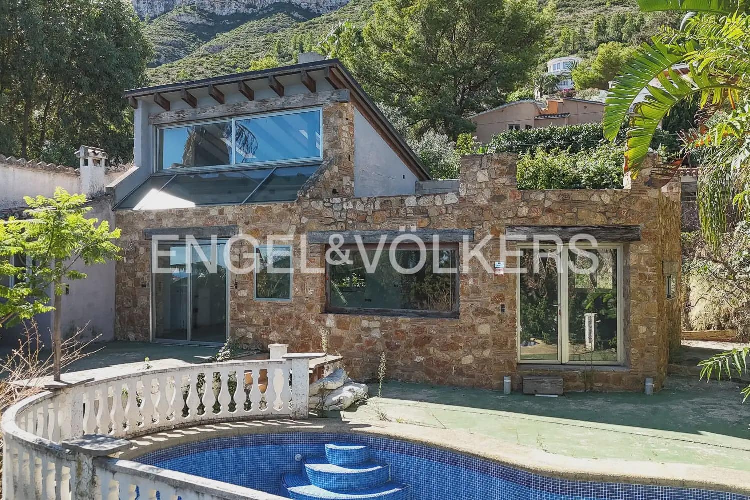 3 sypialnia Willa na sprzedaż w Denia z basenem - 399 000 € (Ref: 10098745)