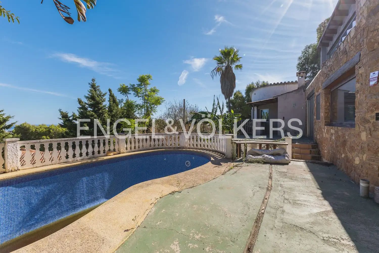 3 sypialnia Willa na sprzedaż w Denia z basenem - 399 000 € (Ref: 10098745)
