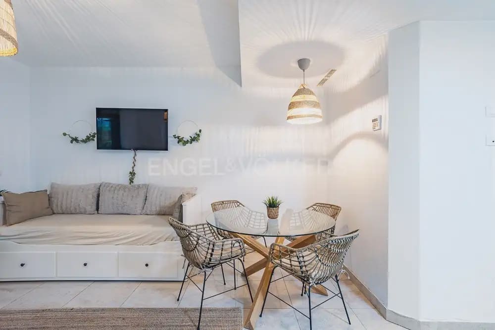 1 Zimmer Wohnung zu vermieten in Denia mit Pool Garage - 1.190 € (Ref: 10098901)