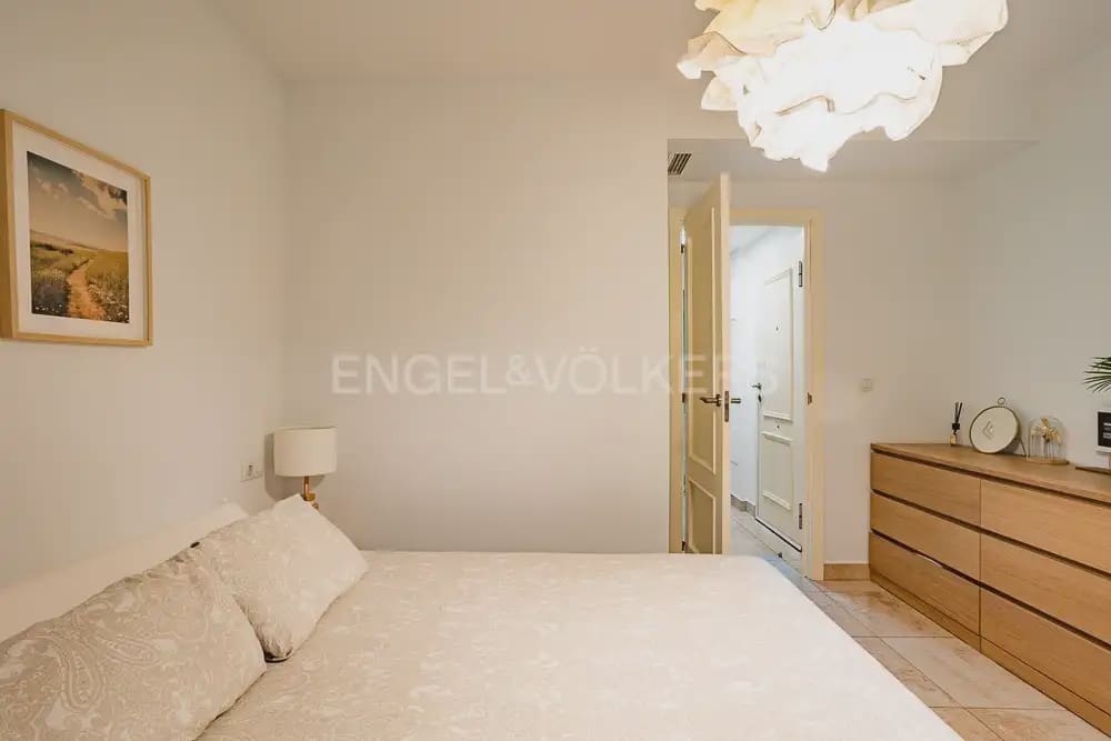 1 Zimmer Wohnung zu vermieten in Denia mit Pool Garage - 1.190 € (Ref: 10098901)