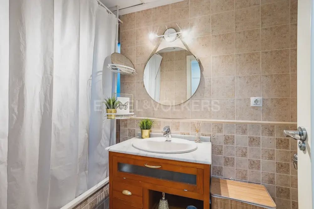 1 Zimmer Wohnung zu vermieten in Denia mit Pool Garage - 1.190 € (Ref: 10098901)