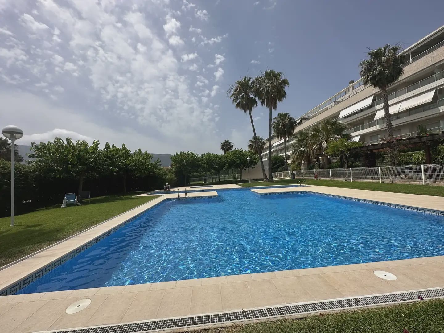 1 Zimmer Wohnung zu vermieten in Denia mit Pool Garage - 1.190 € (Ref: 10098901)