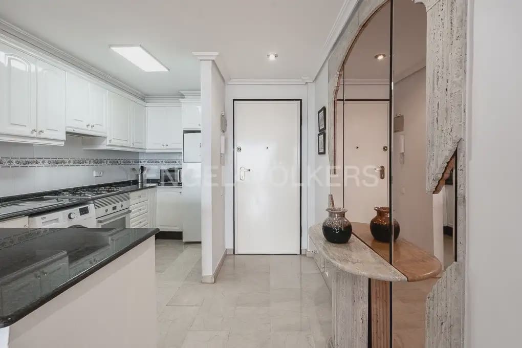 2 quarto Apartamento para arrendar em La Pobla de Farnals com piscina garagem - 1 200 € (Ref: 10098902)