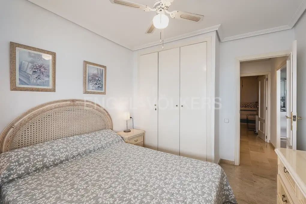 2 quarto Apartamento para arrendar em La Pobla de Farnals com piscina garagem - 1 200 € (Ref: 10098902)
