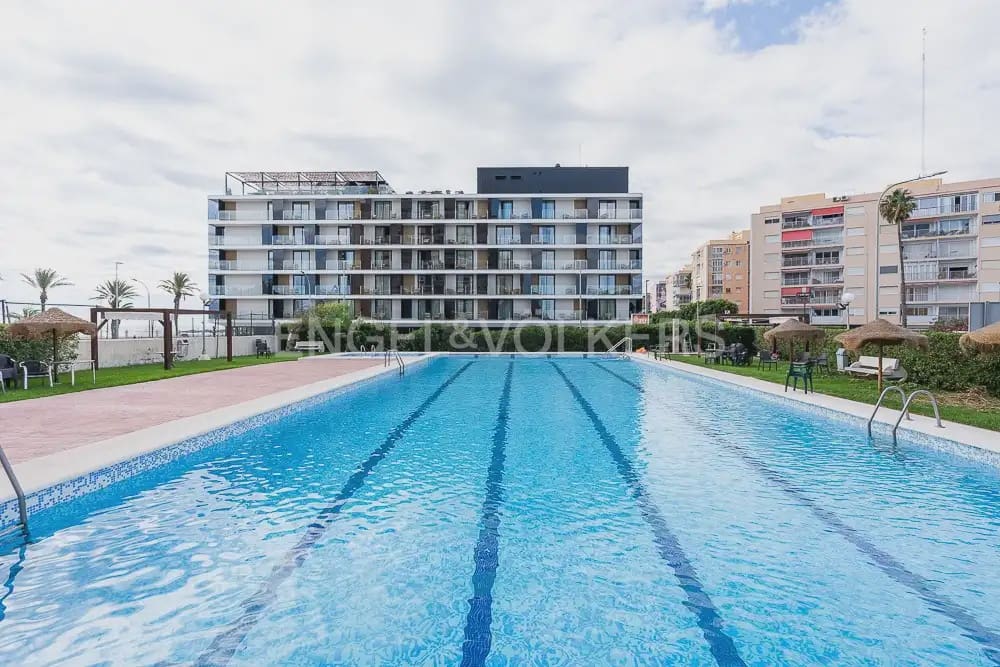 2 quarto Apartamento para arrendar em La Pobla de Farnals com piscina garagem - 1 200 € (Ref: 10098902)