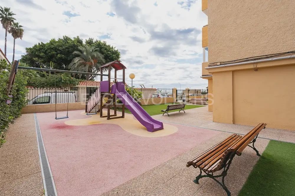 2 quarto Apartamento para arrendar em La Pobla de Farnals com piscina garagem - 1 200 € (Ref: 10098902)