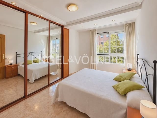 Appartement de 2 chambres à louer à La Creu del Grau, Valence ville - 1 400 € (Ref: 10098903)