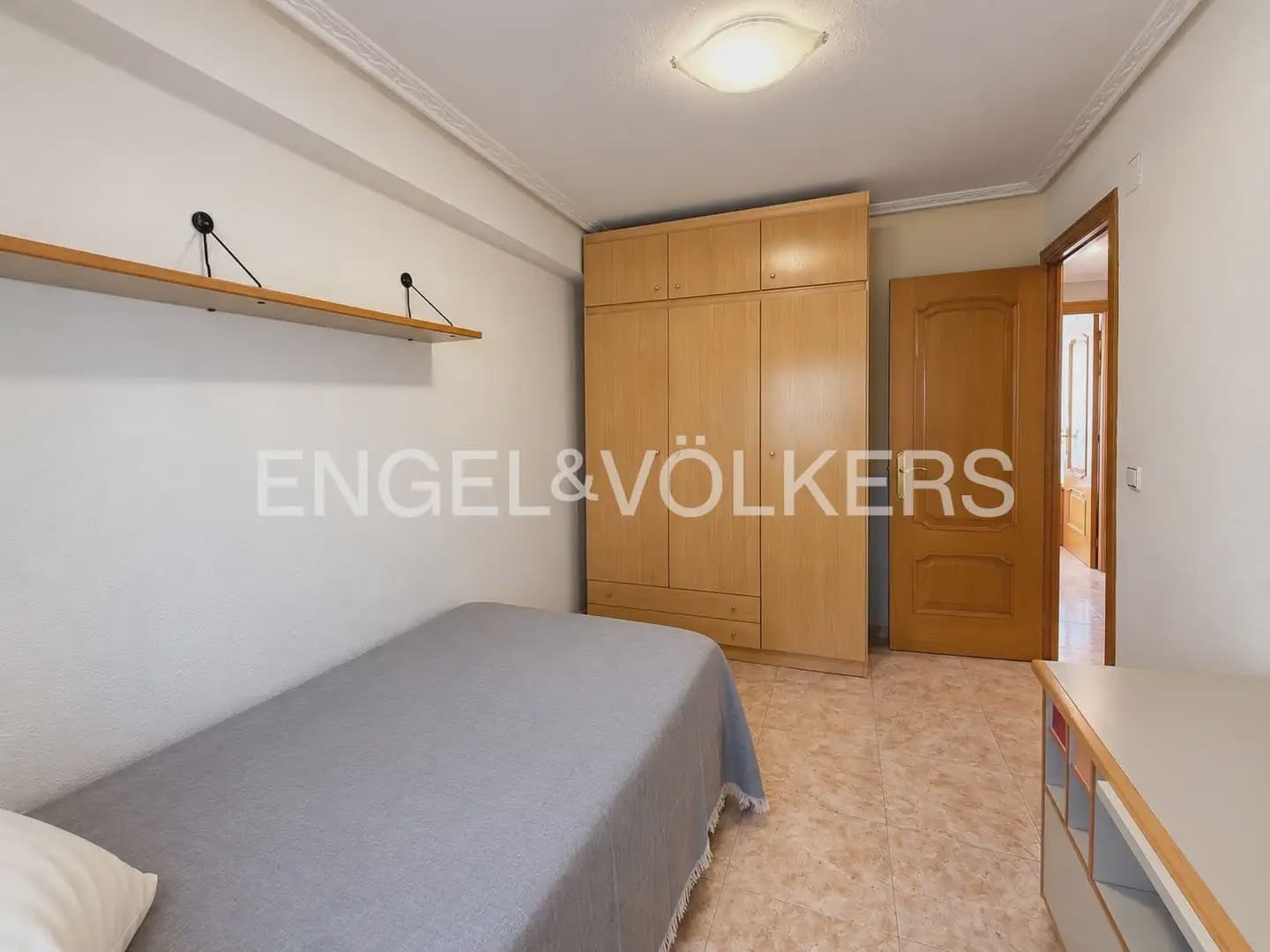 Appartement de 2 chambres à louer à Valence ville - 1 400 € (Ref: 10098903)