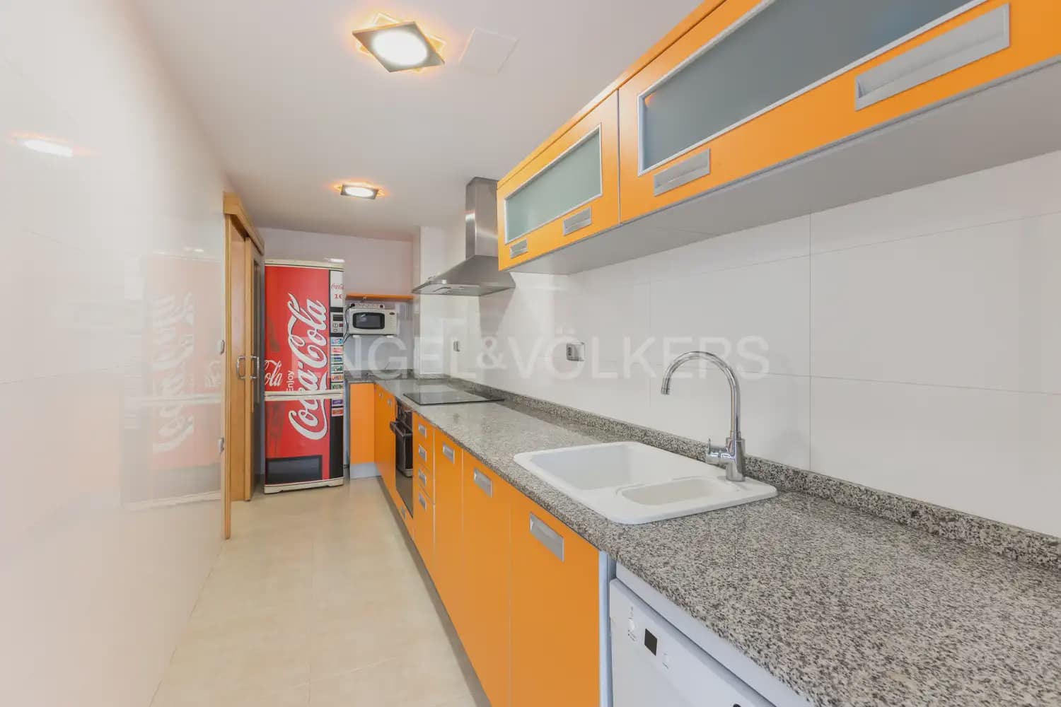 2 soverom Leilighet til leie i Pucol med svømmebasseng garasje - € 1 000 (Ref: 10098904)
