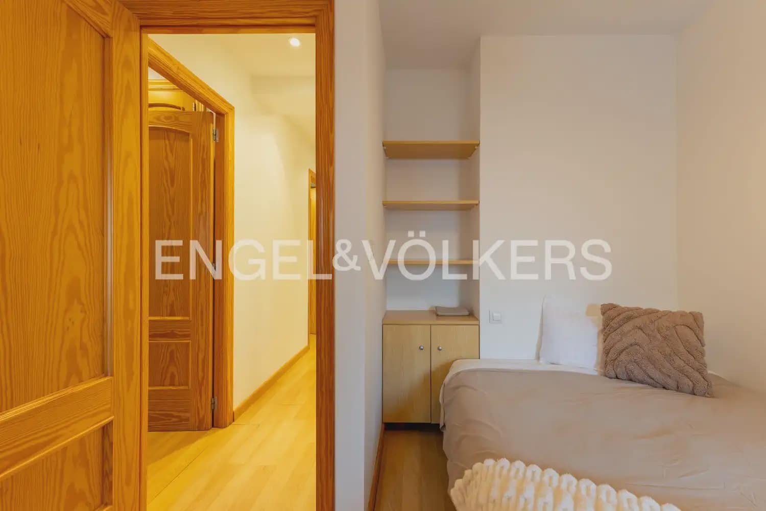 2 makuuhuone Asunto vuokrattavana paikassa Valencia kaupunki - 1 900 € (Ref: 10098905)